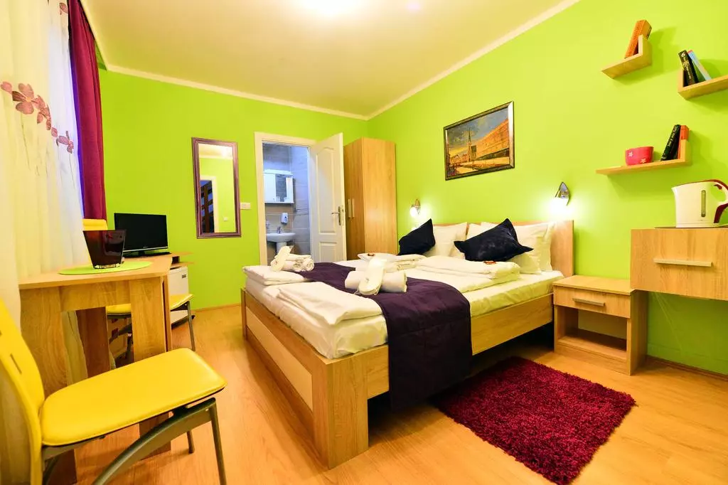 hotel_tal centar_novi_sad_shabavizparvaz_12.jpg